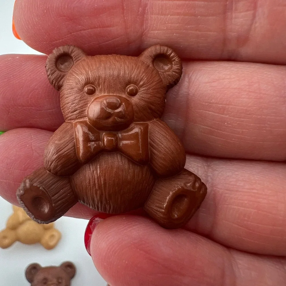 Vintage‎ Teddy Bear Buttons 1